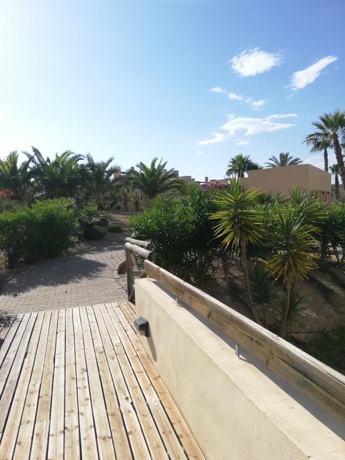 Bajo Con Jardin Propio En Valle Del Este Golf!! Вера Екстериор снимка